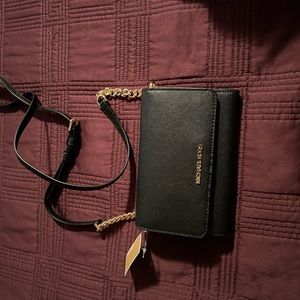 NWT beautiful black Michael Kors cross body bag
